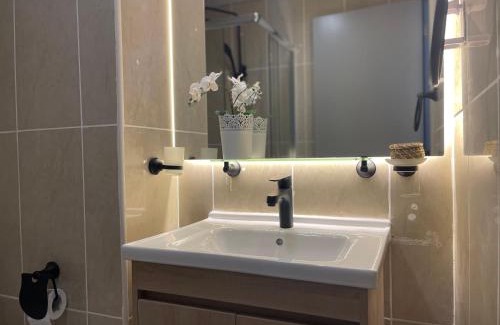 Dubai Apartment | Studio in Silicon Oasis