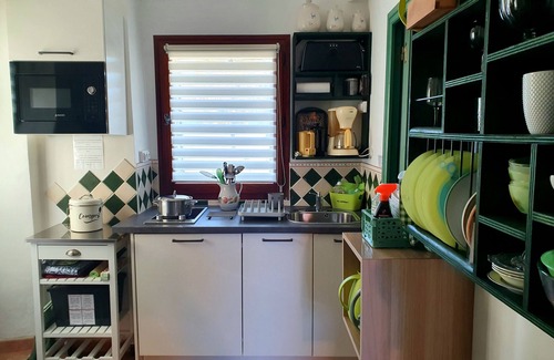 Apt Cottage | Studio in the countryside with swimming pool