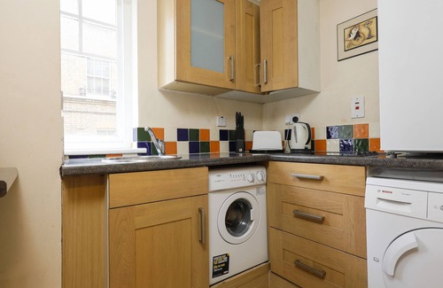 Covent Garden Apartment | Studio in the heart of Covent Garden and next to all central London sights