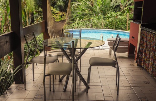 Tenorio Apartment | Studio integrated with nature in Vermelhinha do Centro