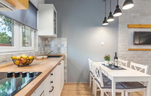 Veleniki Apartment | Studio Ivana