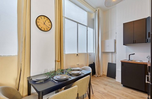 Necker Apartment | Studio Jardin du Luxembourg/montparnasse Station