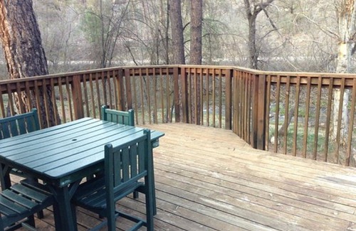 Kohls Ranch Apartment | STUDIO~ KOHLS RANCH LODGE~ MOUNTAIN VIEWS~ BAR/LOUNGE~ RESTAURANT~ POOL~ HOT TUB