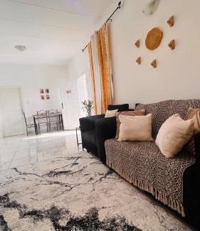Libreville Apartment | Studio Laluciole Louis