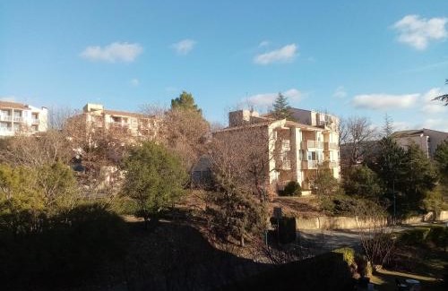 Greoux-les-Bains Apartment | Studio "Le Rigaou"