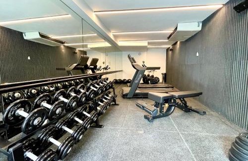 Leblon Apartment | Studio Leblon - Vista Cristo, novo, piscina e gym