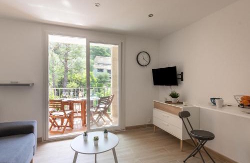 La Madrague Apartment | Studio Les Aigues Marines-63 by Interhome