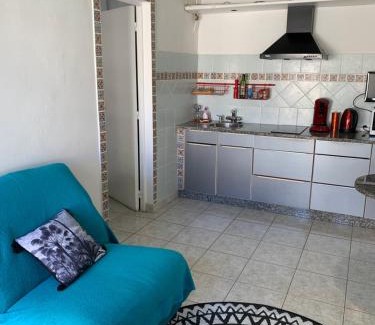 La Saline Les Bains Apartment | Studio Les Coraux