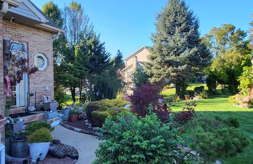 Palmer House | Studio-like with full Kitchenette-monthly stays only
