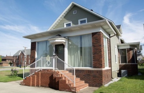 Michigan City Apartment | Studio Living in the Arts District!