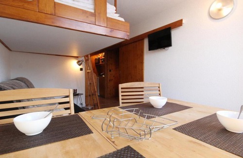 Arc-1800 Apartment | Studio lumineux au pied des pistes, balcon Sud-Ouest, Wi-Fi gratuit, 4 pers, Arc 1800 - FR-1-346-391