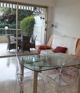 Menton Apartment | Studio Menton Garavan avec piscine à proximité Italie et Monaco