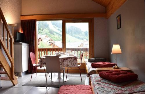 Meribel Centre Apartment | Studio mezzanine 5 pers avec balcon sud, cœur Méribel, proche pistes et commerces - FR-1-180-304