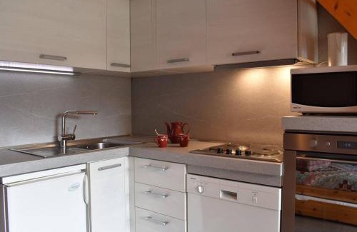 Meribel Centre Apartment | Studio mezzanine 5 pers avec balcon sud, cœur Méribel, proche pistes et commerces - FR-1-180-304