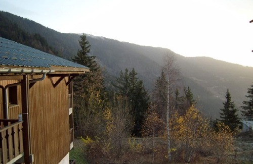 Cohennoz Apartment | Studio-mezzanine for 4, pets ok, parking, near slopes and shops