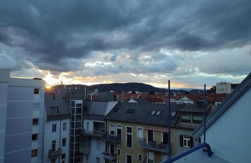 Jakomini Apartment | Studio mit Terrasse in zentraler Lage