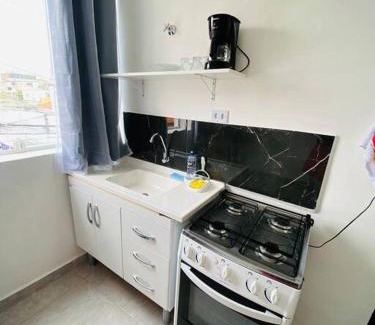 Zona Norte Apartment | Studio Mobiliado Zona Norte SP c/wifi e Tv smart