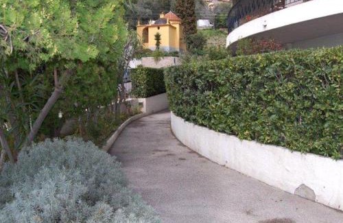 Menton Apartment | Studio moderne avec terrasse proche plages et centre, WiFi gratuit - FR-1-196-216