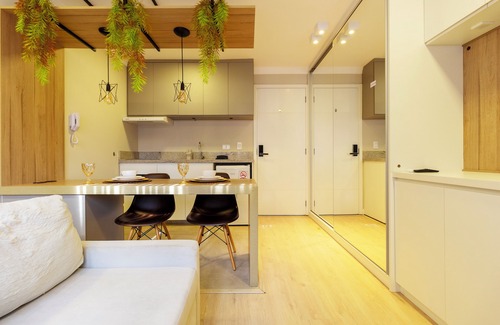 Bigorrilho Apartment | Studio Moderno Ap 67
