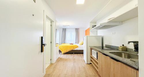 Novo Mundo Apartment | Studio moderno com garagem, sacada e lazer completo! Próximo à Live Curitiba!