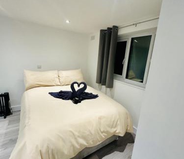 Magherafelt Apartment | Studio near Waterloo