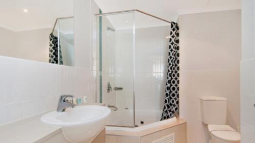 Ettalong Beach House | Studio Oasis - Ettalong Beach Resort