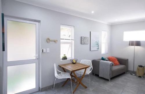 Trawal Apartment | Studio on Bourdeaux