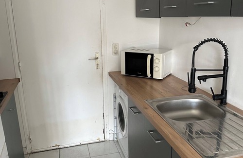 Pineto Apartment | Studio on the Marana lagoon (overnight rental)