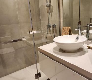 Dubai Marina House | STUDIO ONE Stunning Marina View - TIE Hotels & Resorts