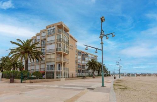 La Pineda Apartment | Studio Paradis Playa by Interhome
