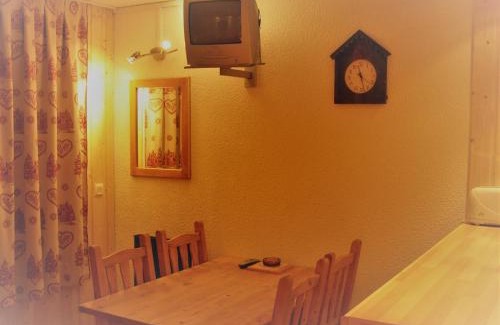 Reberty Apartment | Studio pieds des pistes, proche quartier Bruyères, skis et animaux admis - FR-1-574-18