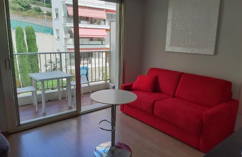 Menton Apartment | Studio Plage Les Sablettes
