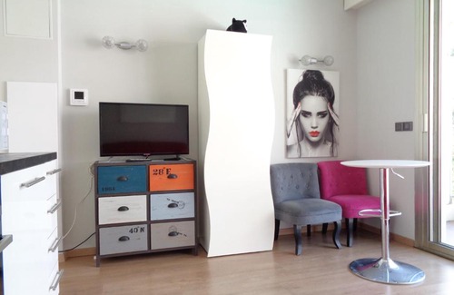 Menton Apartment | Studio Plage Les Sablettes