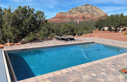 West Sedona Apartment | Studio, Pool, breath taking views, near hiking trails and restaurants
