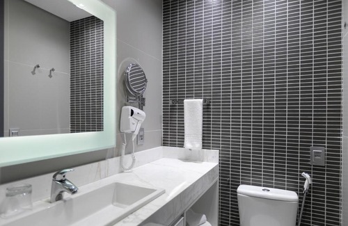 Batel Apartment | Studio Premium Batel HSB009