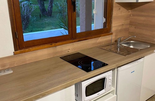 Santa-Maria-Poggio Apartment | Studio Proche Mer/montagne, Lieu Calme et Convivial