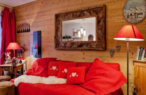 Brides-les-Bains Apartment | Studio rénové 2* pour 4 personnes - Centre de Brides-les-Bains avec parking et wifi - FR-1-512-167