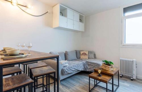 Pla d'Adet Apartment | Studio rénové au pied des pistes, idéal famille - FR-1-296-518