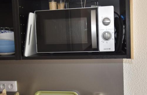 Villard-de-Lans Apartment | Studio rénové au pied des pistes avec balcon – 4 pers, cuisine équipée, parking gratuit - FR-1-689-87
