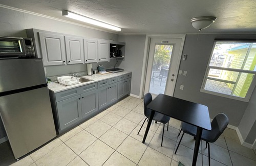 Matlacha Apartment | Studio Redfish Room in Matlacha/Fisherman's Paradise