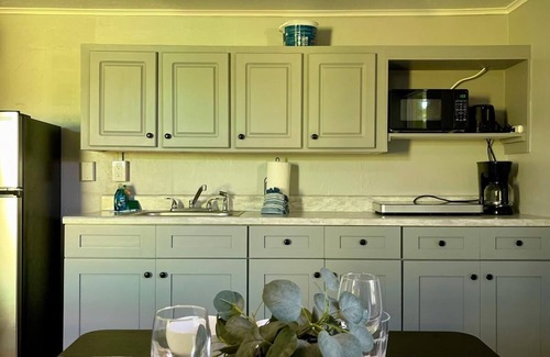 Matlacha Apartment | Studio Redfish Room in Matlacha/Fisherman's Paradise