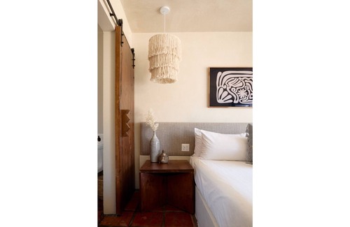 Imperial Beach Hotel | Studio Retreat - Steps from the Beach!
