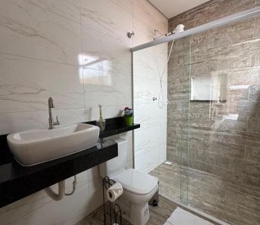 Jardim Carolina House | Studio Saíra Tangará - Jardim Carolina