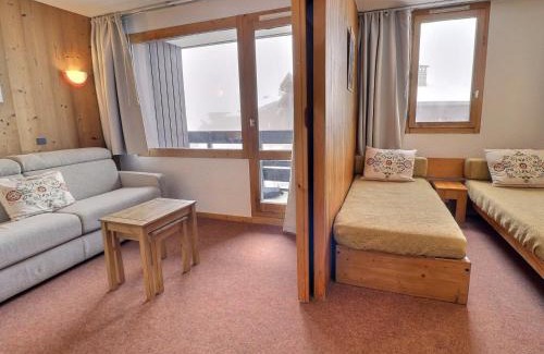 Meribel-Mottaret Apartment | Studio skis aux pieds, proche commerces, animaux acceptés - FR-1-182-163