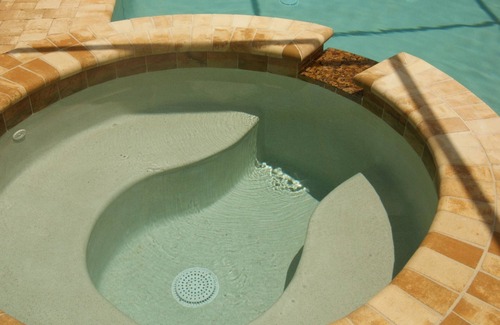 Caloosahatchee Condo | Studio Starfish in Cape Coral/Beach Resort