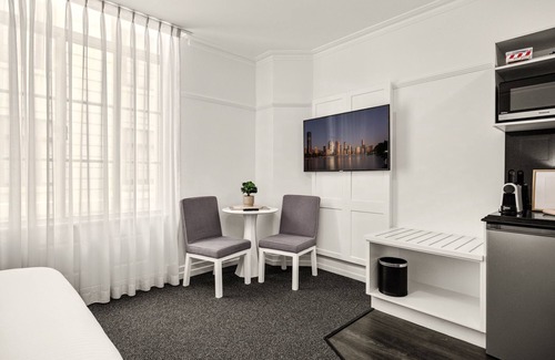 Brisbane Central Business District Apartment | Studio Stay in Brisbane CBD Hotel Building