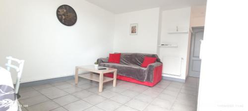 Denain Apartment | studio sympa au rez de chaussée