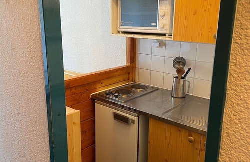Valfrejus Apartment | Studio terrace with beautiful view and direct access to all hiking trails; sleeps 4