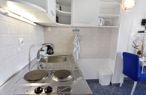 Savudrija Apartment | Studio Toni Savudrija with sea view balcony, Wi-fi, parking space