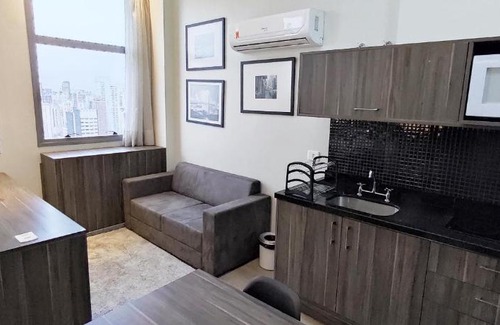 Reboucas Apartment | Studio Top 7th Avenue - 7th034